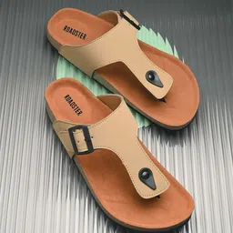 The Roadster Lifestyle Co. Men Beige Lightweight Comfort Sandals-picture-37