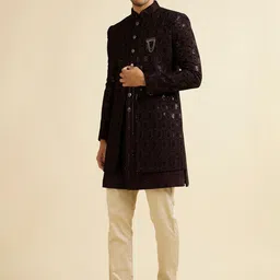 Manyavar Men Mandarin Collar Embroidered Sherwani image 2