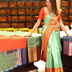 AMRUTKALA SAREES Woven Design Zari Silk Blend Designer Banarasi Saree image 4