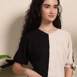 The Dry State Colourblocked Kimono Sleeve Top image 2