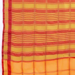 VS MALL Checked Saree image 2