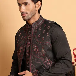 Jompers Men Floral Yoke Design Regular Chikankari Kurta with Pyjamas image 2