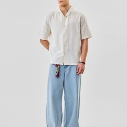 Snitch Men Textured Boxy Cotton Casual Shirt image 2