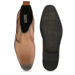 The Roadster Lifestyle Co Men Comfortable Non Slip Flat Sole Chelsea Boots image 3