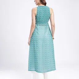 fusion by glitchez Geometric Printed V-Neck Gotta Patti Detailed Straight Kurta image 3