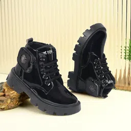Freeplay Boys Black Fashion Solid Glossy Round Toe Lace-Up Boots-image-0