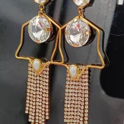 MUNMUN'S Geometric Drop Earrings image 4