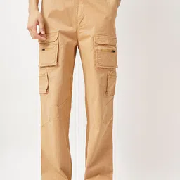 British Club Men Relaxed Low-Rise Cotton Cargos Trousers-image-58
