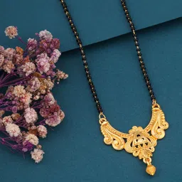 Bhanu diam Gold-Plated Brass Mangalsutra image 4