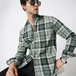 VASTRADO Men Classic Slim Fit Checked Cutaway Collar Cotton Casual Shirt-image-58