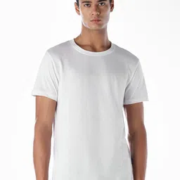 Jack & Jones Men Solid Round Neck Pure Cotton T-shirt-picture-11