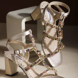 THE WHITE POLE Women Embellished Open Toe Block Sandals-picture-30