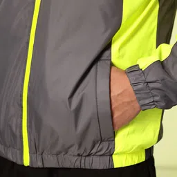 HRX by Hrithik Roshan Colourblocked Training Sporty Jacket image 4