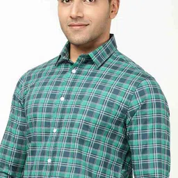 Indian Terrain Men Classic Slim Fit Tartan Checks Checked Casual Shirt image 3