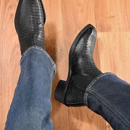 AfroJack Men Textured Block-Heeled Chelsea Boots-picture-22