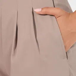 Styli Women Solid High Rise Tapered Trouser with Box Pleat image 4