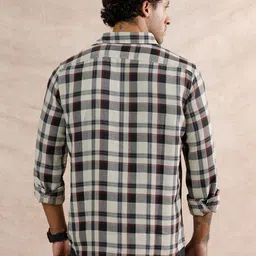 WROGN Tartan Checked Spread Collar Comfort Slim Fit Pure Cotton Casual Shirt image 3