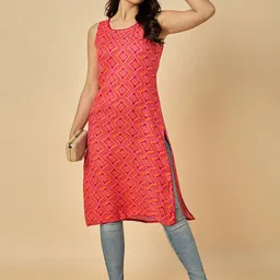 Azira Geometric Printed Round Neck Straight Kurta image 2