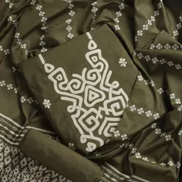 Swtantra Floral Printed Unstitched Dress Material-image-0