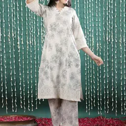 Bani Women Women Beige Floral Print Pure Cotton Kurta Set with Embroidered Detailing-image-52