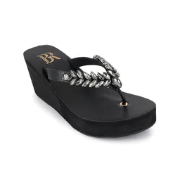 Bella Rosa Women Embellished Platform Pumps-picture-41