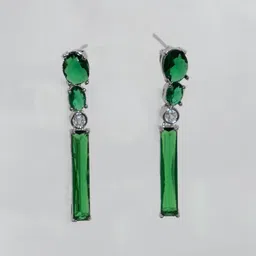 Niscka Silver-Plated American Diamond Studded Necklace And Earrings image 5