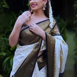 Yanthistore Woven Design Zari Silk Blend Handloom Saree-picture-20