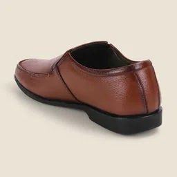 Metro Men Leather Formal Slip-Ons image 3