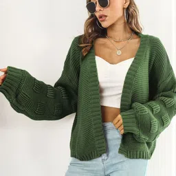 StyleCast Women image 3