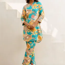 HERE&NOW Women Ethnic Motifs Printed Regular Kurta with Trousers image 3