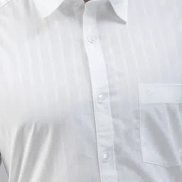 classic polo Classic India Slim Textured Spread Collar Slim Fit Cotton Shirt image 5