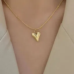 SALTY Stainless Steel Heart Shaped Pendant With Chain image 2