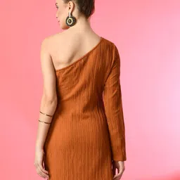 fuchsia PRETTY LOVING THING One Shoulder Bodycon Mini Dress image 5