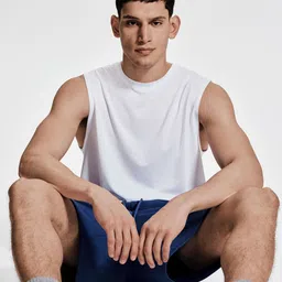 H&M Regular Fit Sports Vest Top With DryMove image 3