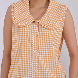 SIDDHO HUM Women Checked Peter pan Collar Regular Top image 5