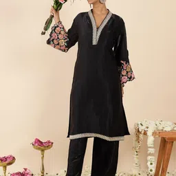 Indo Era Women Floral Embroidered Regular Kurta with Palazzos-picture-25