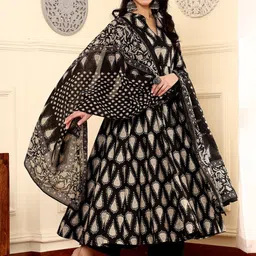 BAESD Floral Printed Pleated V-Neck Anarkali Kurta With Palazzos & Dupatta image 4