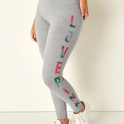 Victoria's Secret PINK Printed Ankle-Length Gym Tights-image-80