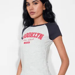 Ajile by Pantaloons Women Typography Printed Raglan Sleeves T-shirt image 4