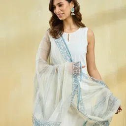 Fabindia Floral Printed Block Print Technique Cotton Silk Dupatta-image-79