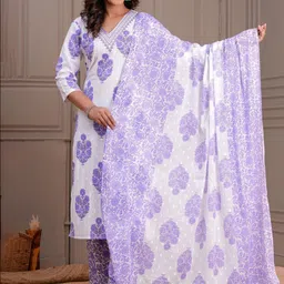 SINGNI Floral Printed V-Neck Pure Cotton Straight Kurta With Trousers & Dupatta-picture-25