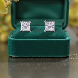 Crash.Club By CKC 18Kt Gold Diamond Studded Earrings - 2.30 g image 4