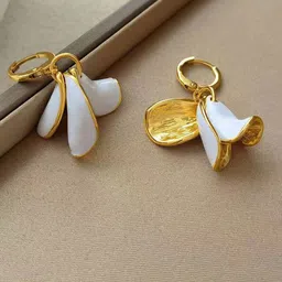 Just Lil Things Gold-Plated Contemporary Drop Earrings image 1