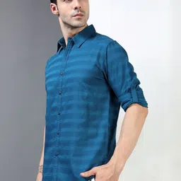 Roadster Men Horizontal Stripes Casual Shirt image 5