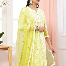 SHADOW & SAINING Floral Embroidered Sequinned Kurta With Trousers & Dupatta image 2