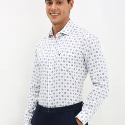 Allen Solly Men Spread Collar Geometric Printed Cotton Slim Fit Formal Shirt image 3