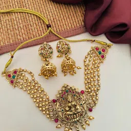 ABDESIGNS Gold Plated Artificial Stones & Beads Studded & Beaded Jewellery Set image 3