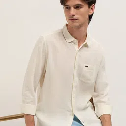 THE BEAR HOUSE Men Slim Fit Solid Spread Collar Casual Shirt-picture-10