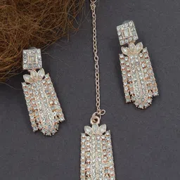 Women Click Stone Studded Jewellery Set image 5
