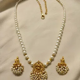 MANSIYAORANGE Pearls-Studded Jewellery Set-image-23